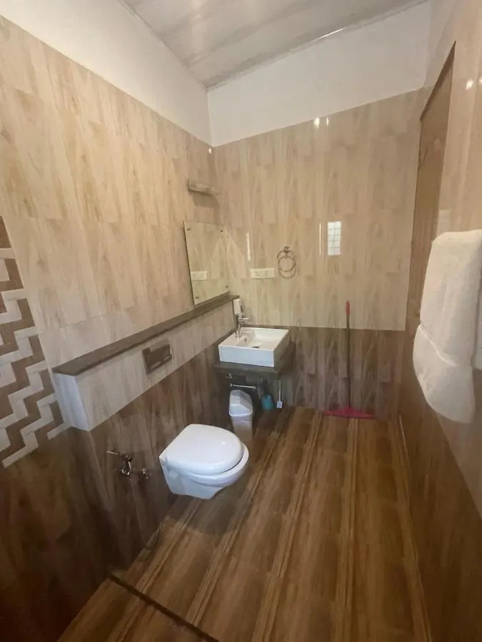 Royal Cottage Munnar Anachal India